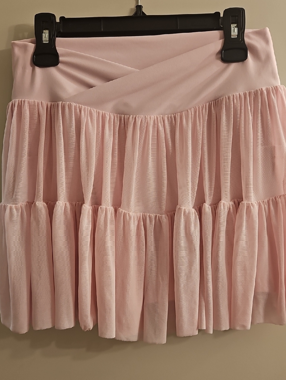 Blogilates Twirl Skort- Large - Picture 2 of 2